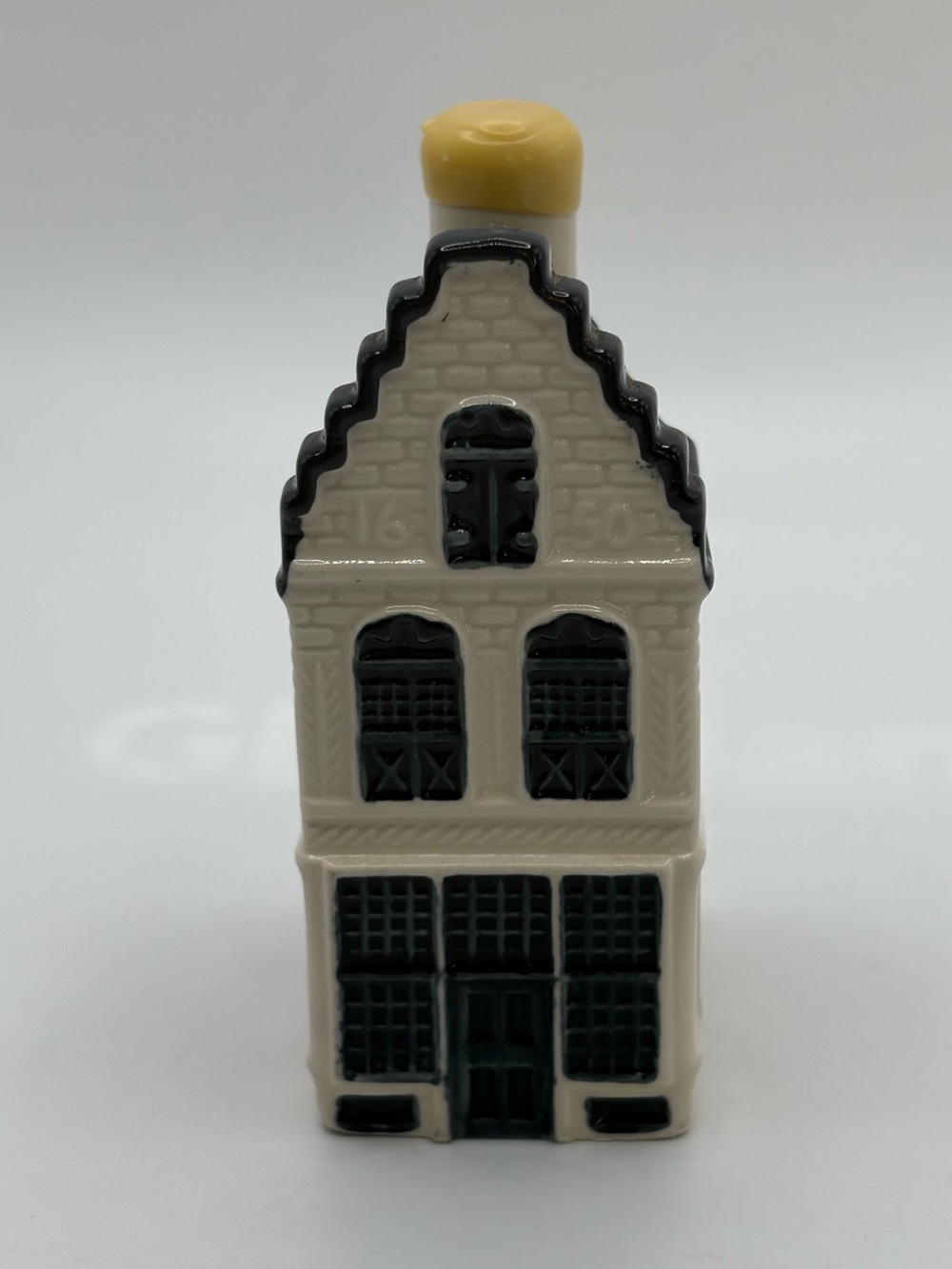 VTG Delft KLM Bols Miniature Amsterdam House Collectible No 15 Empty Bottle 4.5”
